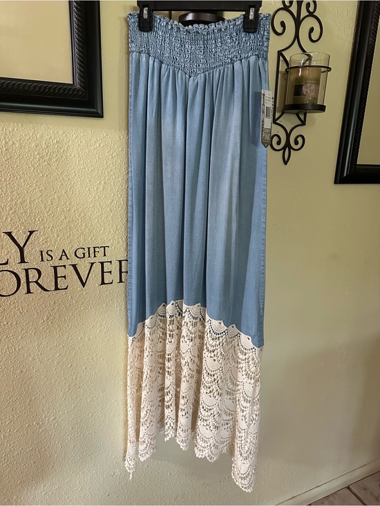 Celebrity Pink Dresses & Skirts - Celebrity Pink Light Blue Maxi Skirt with Cream Lace Hem